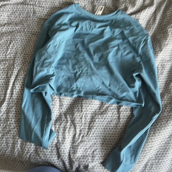 Alphalete core long sleeve crop- Atlantic Blue - Picture 4 of 5